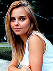 Russian bride Karina from Dnepropetrovsk