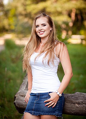 Ukraine bride  Alina 34 y.o. from Poltava, ID 75253